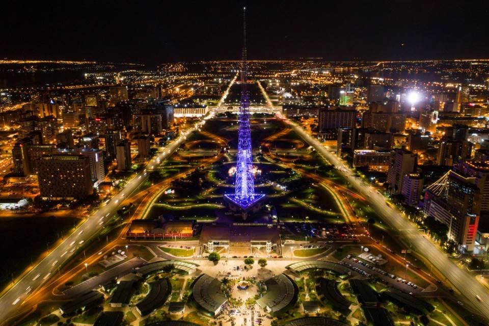 Vista aérea da Asa Sul no Plano Piloto de Brasília, com seus blocos residenciais e áreas verdes